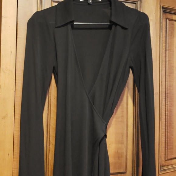 Dianne Von Furstenberg black wrap dress sz6 - Picture 2 of 4